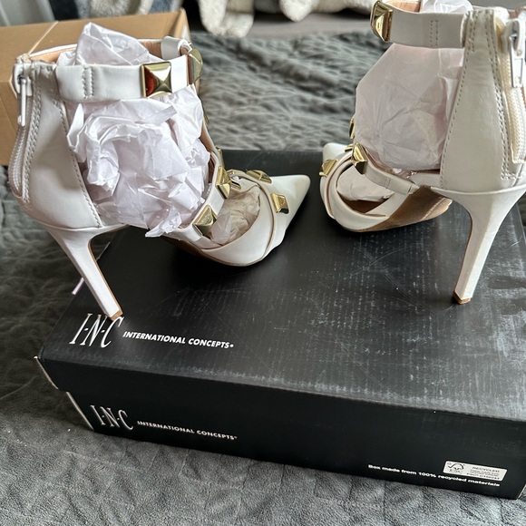 White INC gold studded heels - Picture 4 of 8